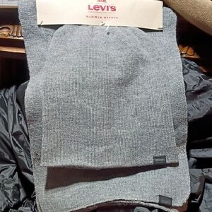 Levi's Classic Gray Knit Set